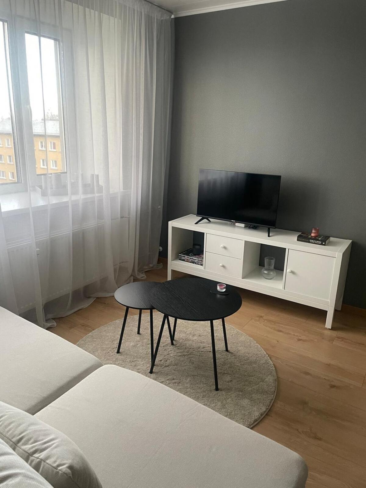 A Two-Room Apartment In The City Centre Of Tapa Extérieur photo