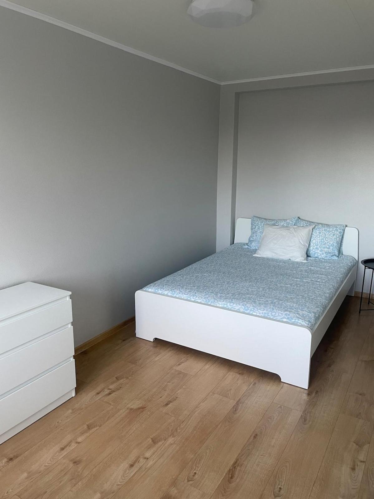 A Two-Room Apartment In The City Centre Of Tapa Extérieur photo